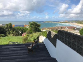 Fistral Hideaway